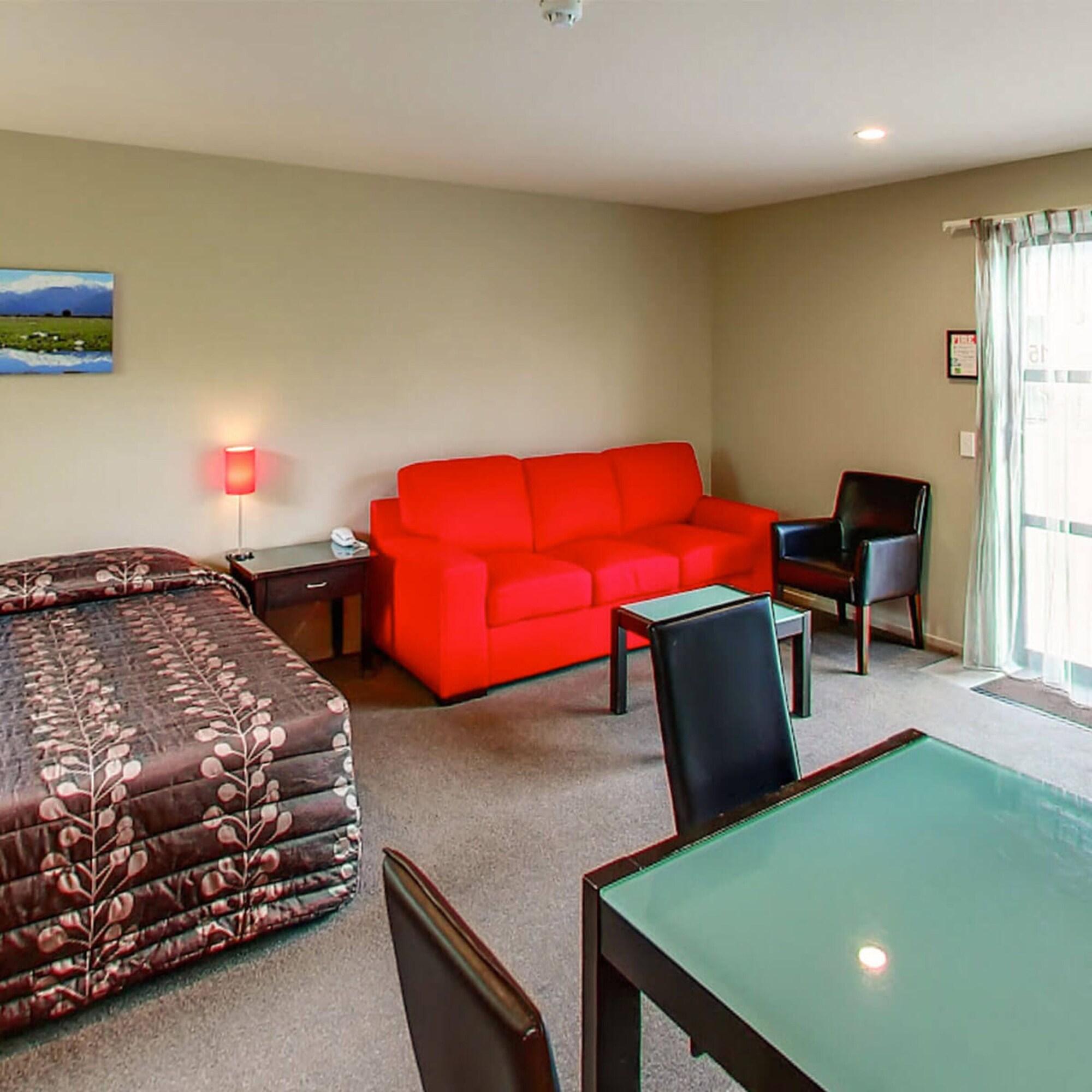 58 On Cron Motel Franz Josef Luaran gambar